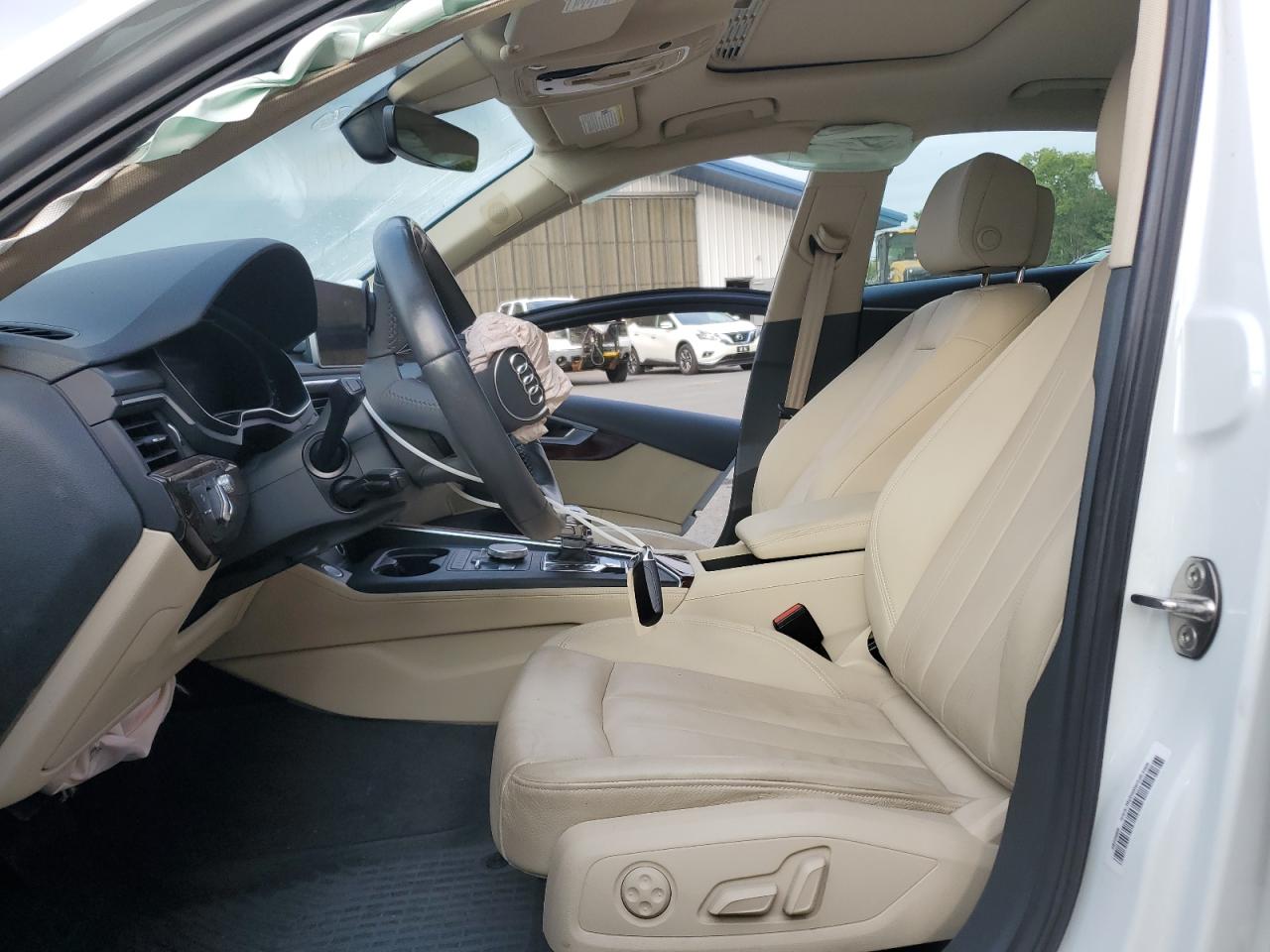 2019 Audi A4 Prestige VIN: WAUFNAF40KA014177 Lot: 83783245