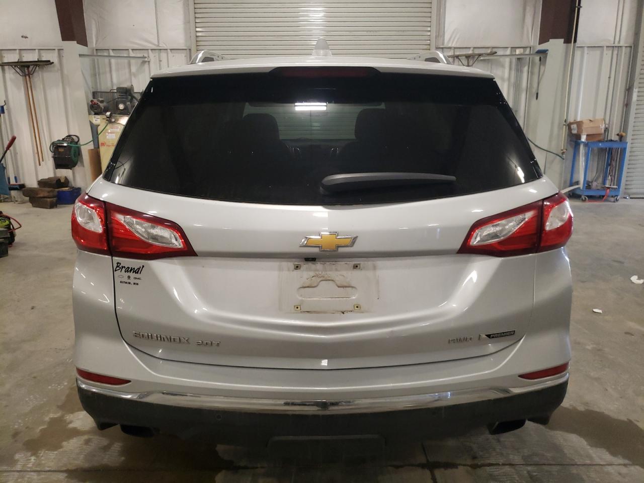 2018 Chevrolet Equinox Premier VIN: 2GNAXWEX2J6224346 Lot: 81784205