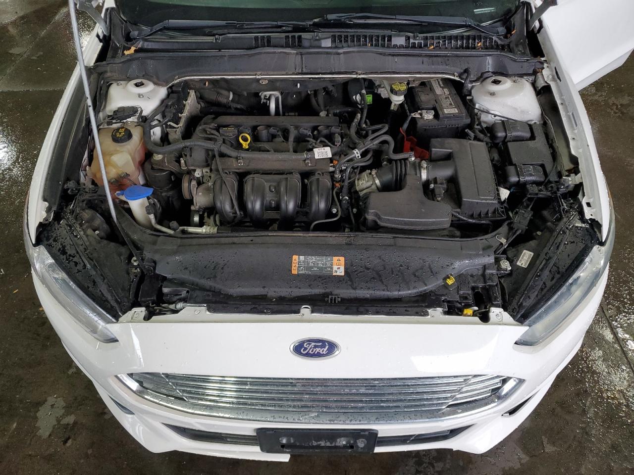 2015 Ford Fusion S VIN: 3FA6P0G78FR266180 Lot: 84370295