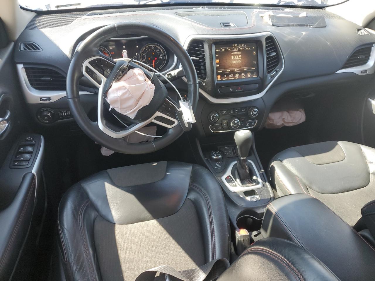 2018 Jeep Cherokee Trailhawk VIN: 1C4PJMBX9JD527381 Lot: 71824905