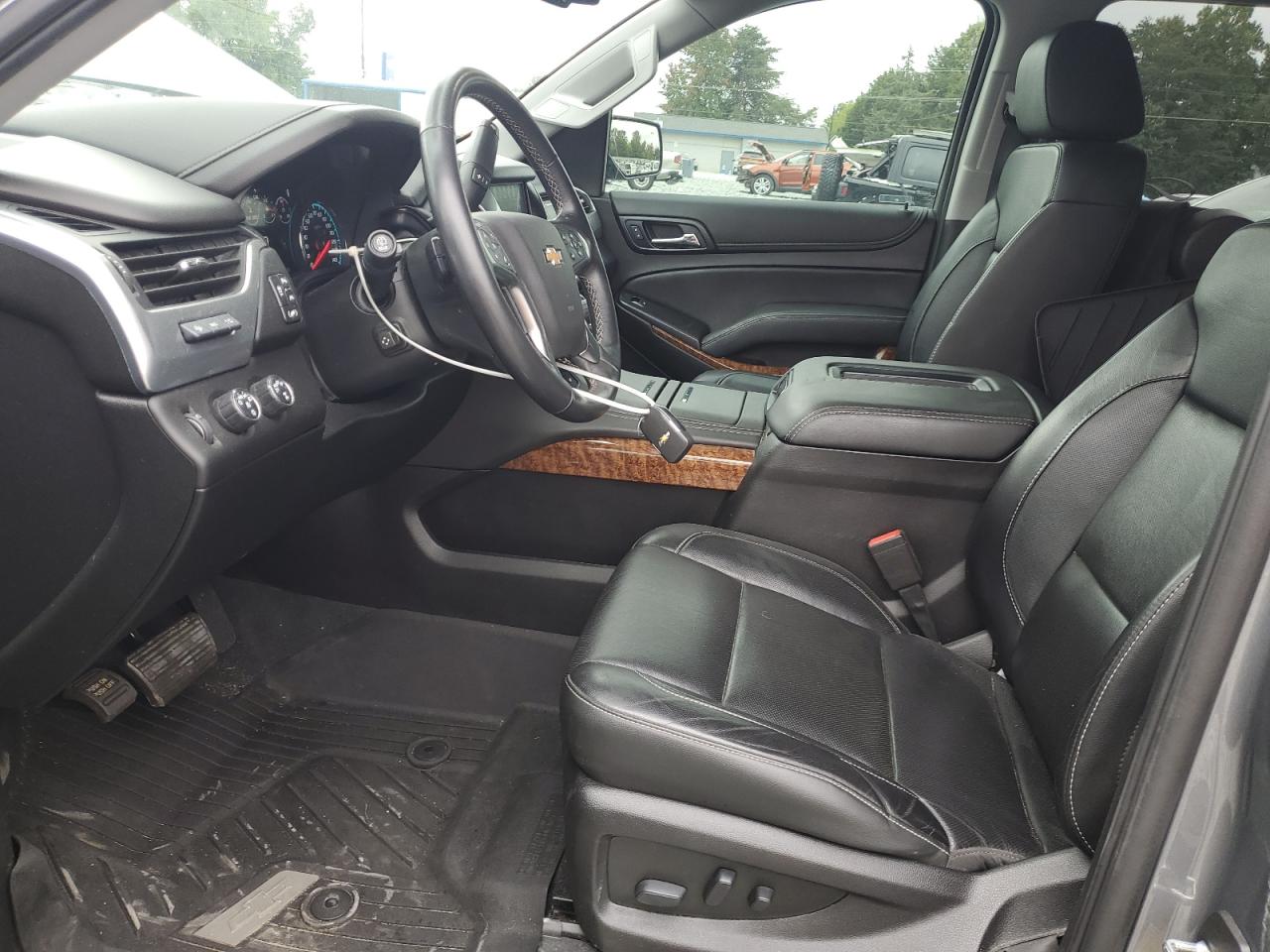 2020 Chevrolet Tahoe K1500 Premier VIN: 1GNSKCKC2LR298926 Lot: 72059995