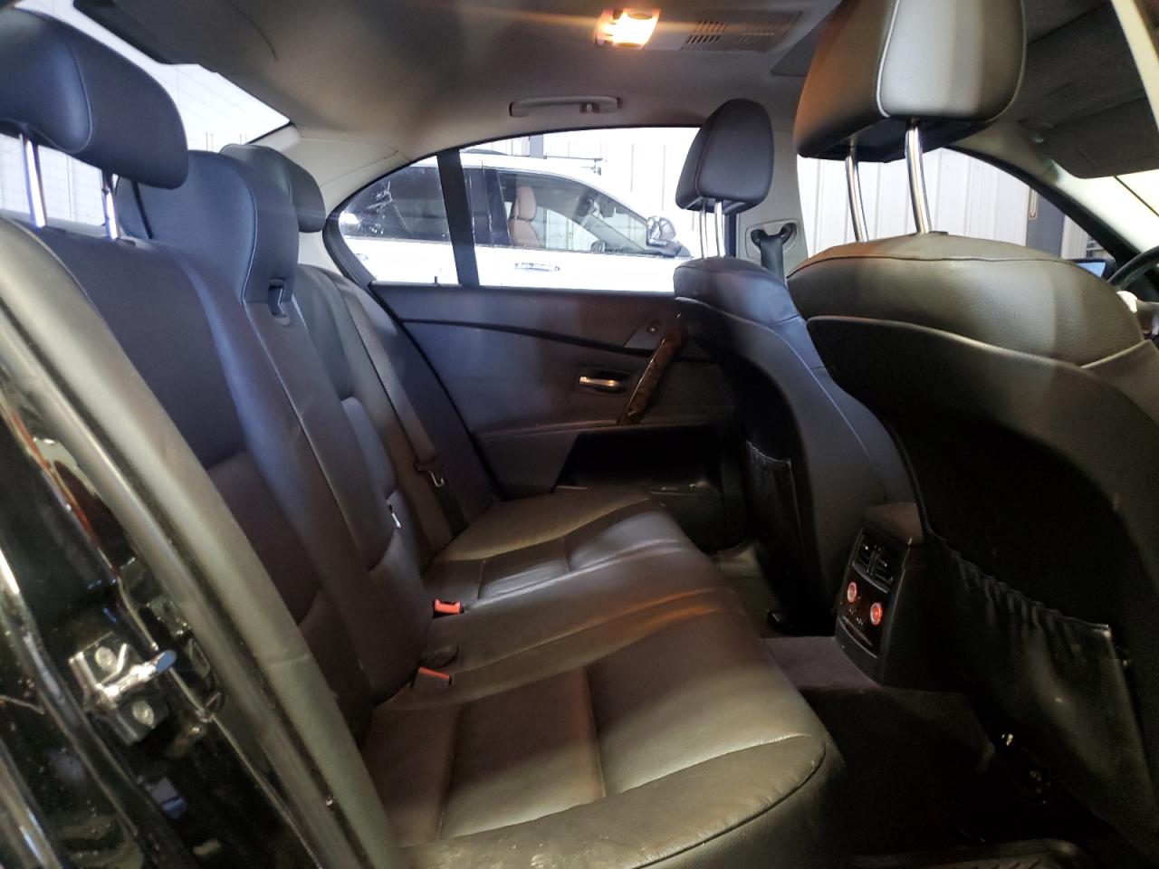 2007 BMW 530 Xi VIN: WBANF735X7CU21959 Lot: 84392305