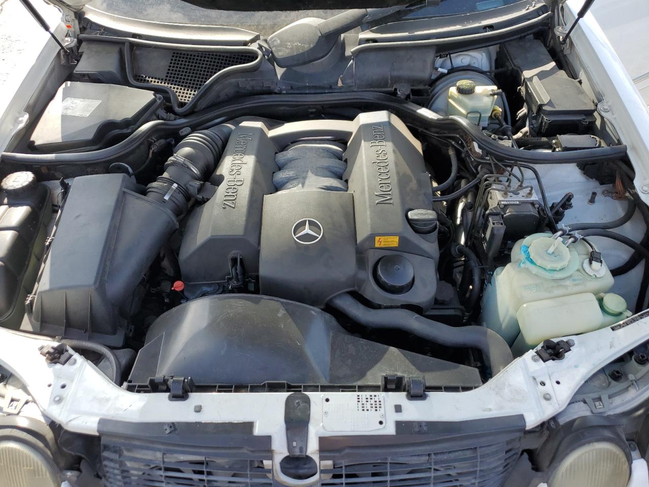 1998 Mercedes-Benz E 320 VIN: WDBJF65F9WA499871 Lot: 80215255