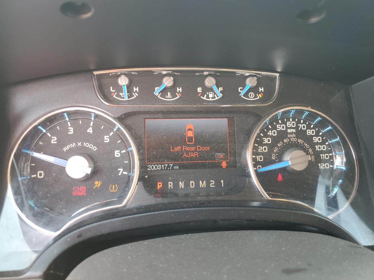 2013 Ford F150 Super Cab VIN: 1FTFX1CF8DFB77250 Lot: 81562845