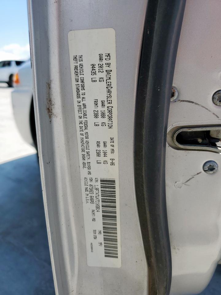 2007 Jeep Compass VIN: 1J8FT47WX7D103814 Lot: 71456325