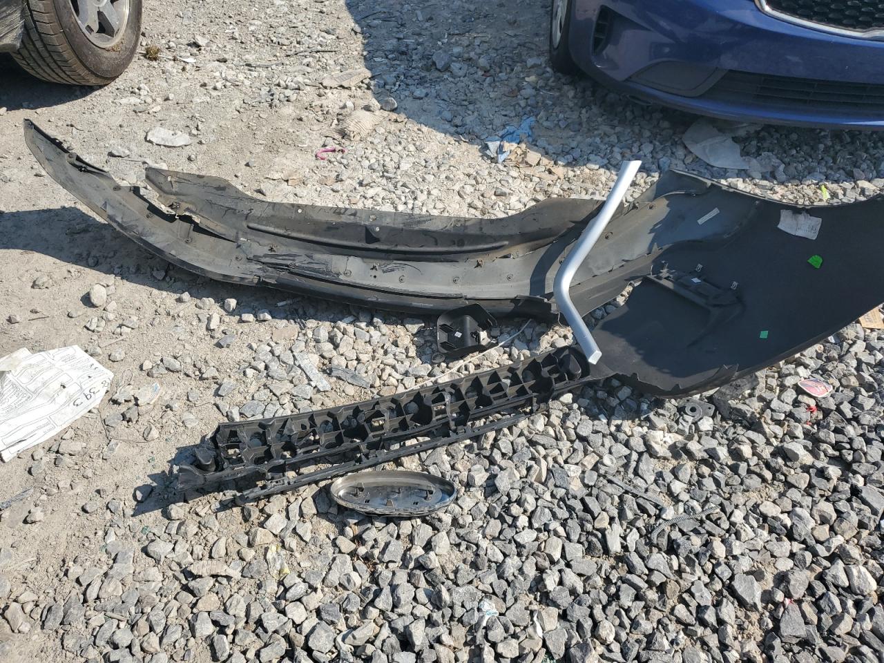 2011 Ford Edge Se VIN: 2FMDK3GC6BBA18402 Lot: 81085795