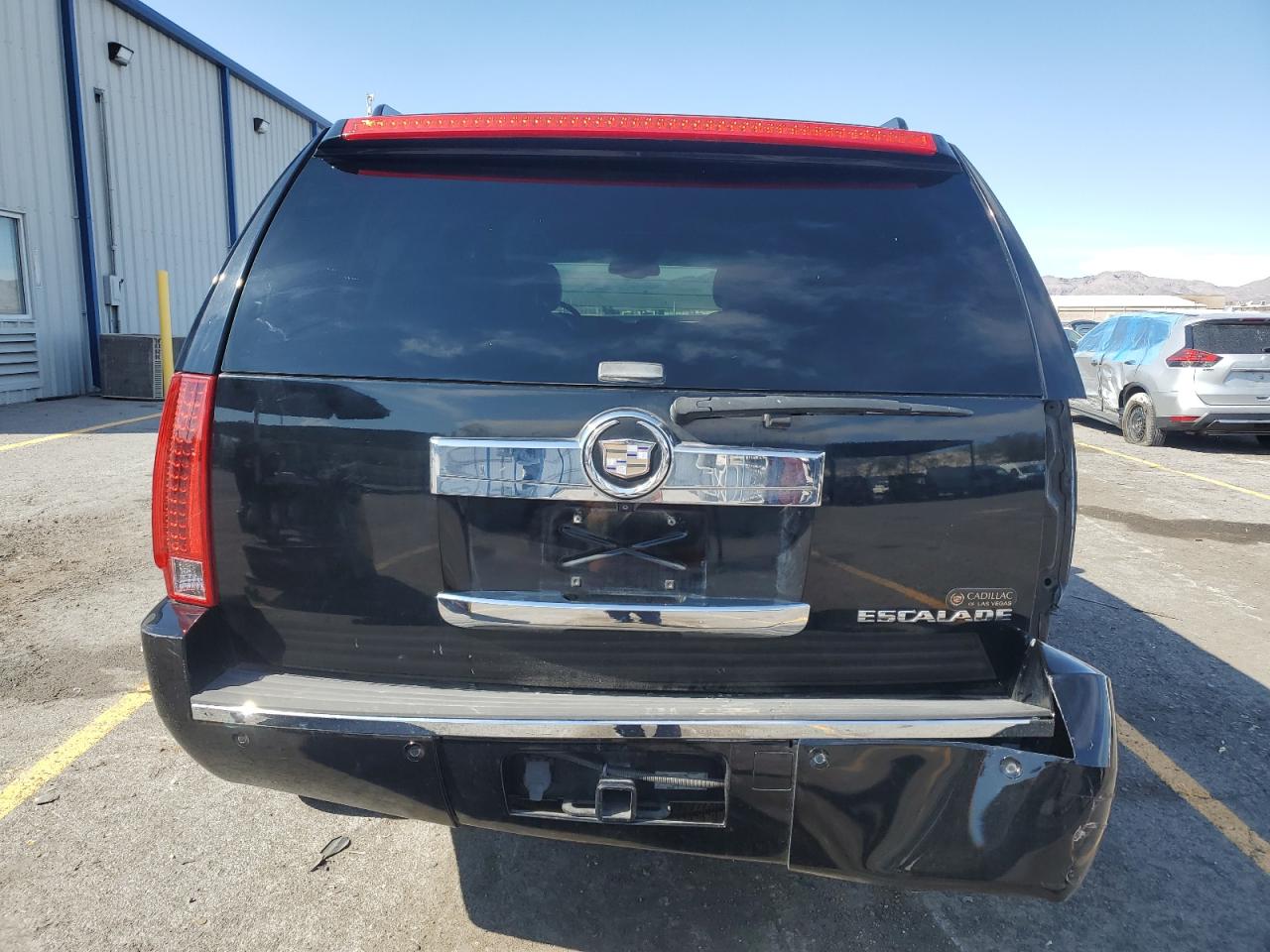 2008 Cadillac Escalade Luxury VIN: 1GYEC63888R205326 Lot: 70680725