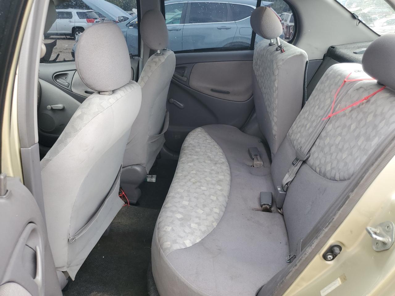 2001 Toyota Echo VIN: JTDBT123910165785 Lot: 81448225