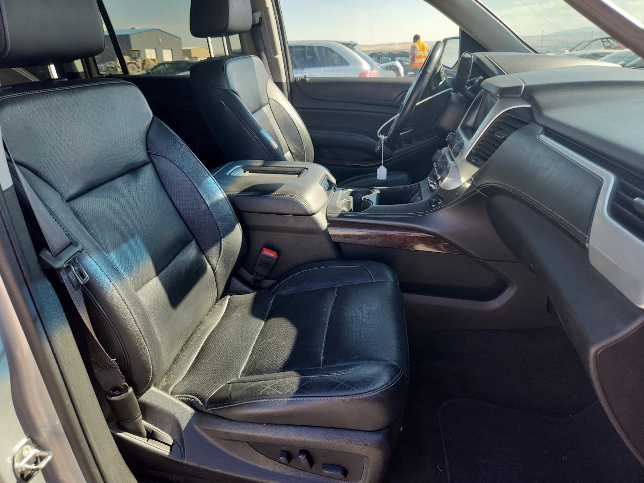 2018 GMC Yukon Xl K1500 Slt VIN: 1GKS2GKC4JR185786 Lot: 71130145