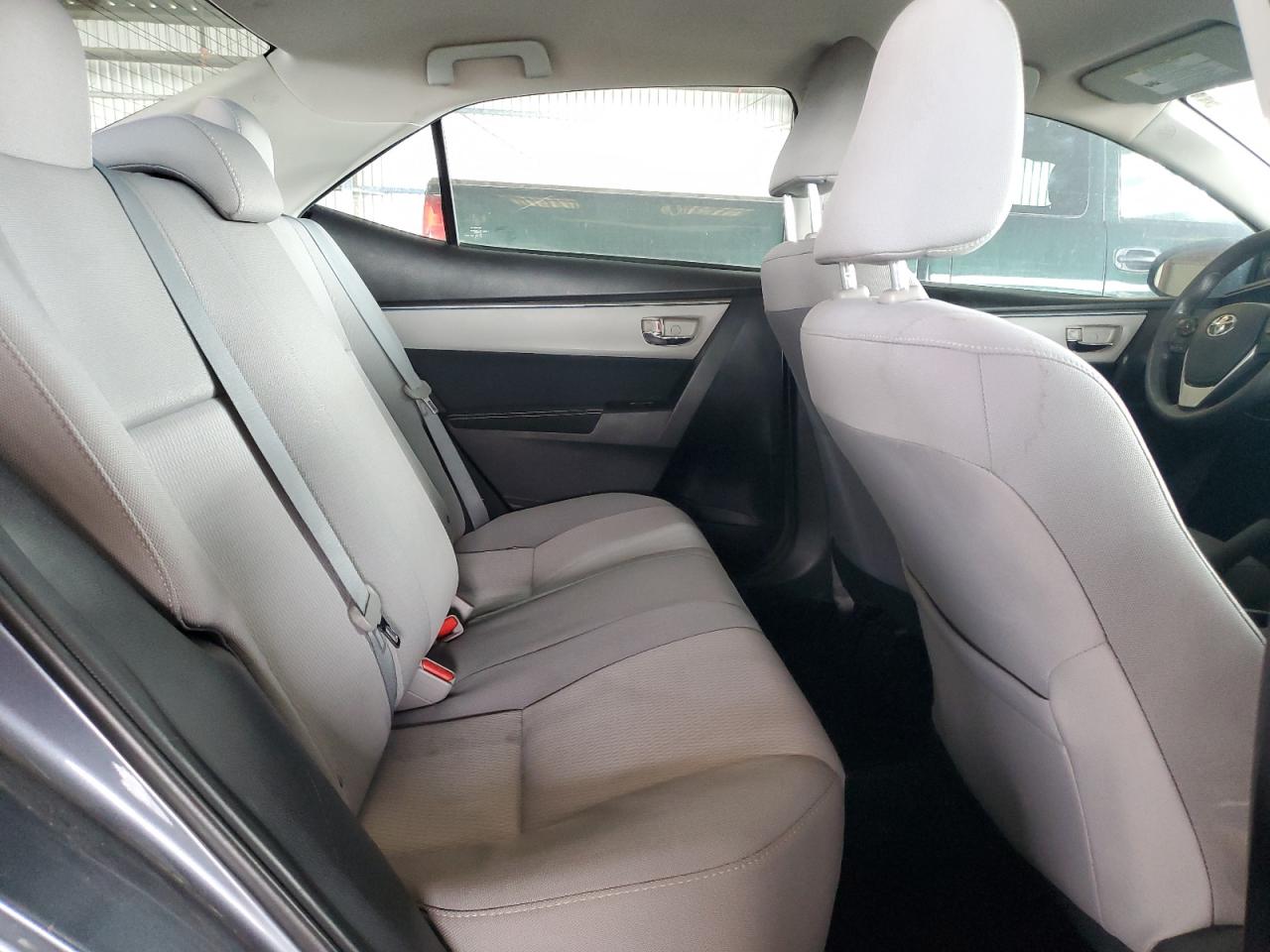 2014 Toyota Corolla L VIN: 5YFBURHE8EP143096 Lot: 81959365