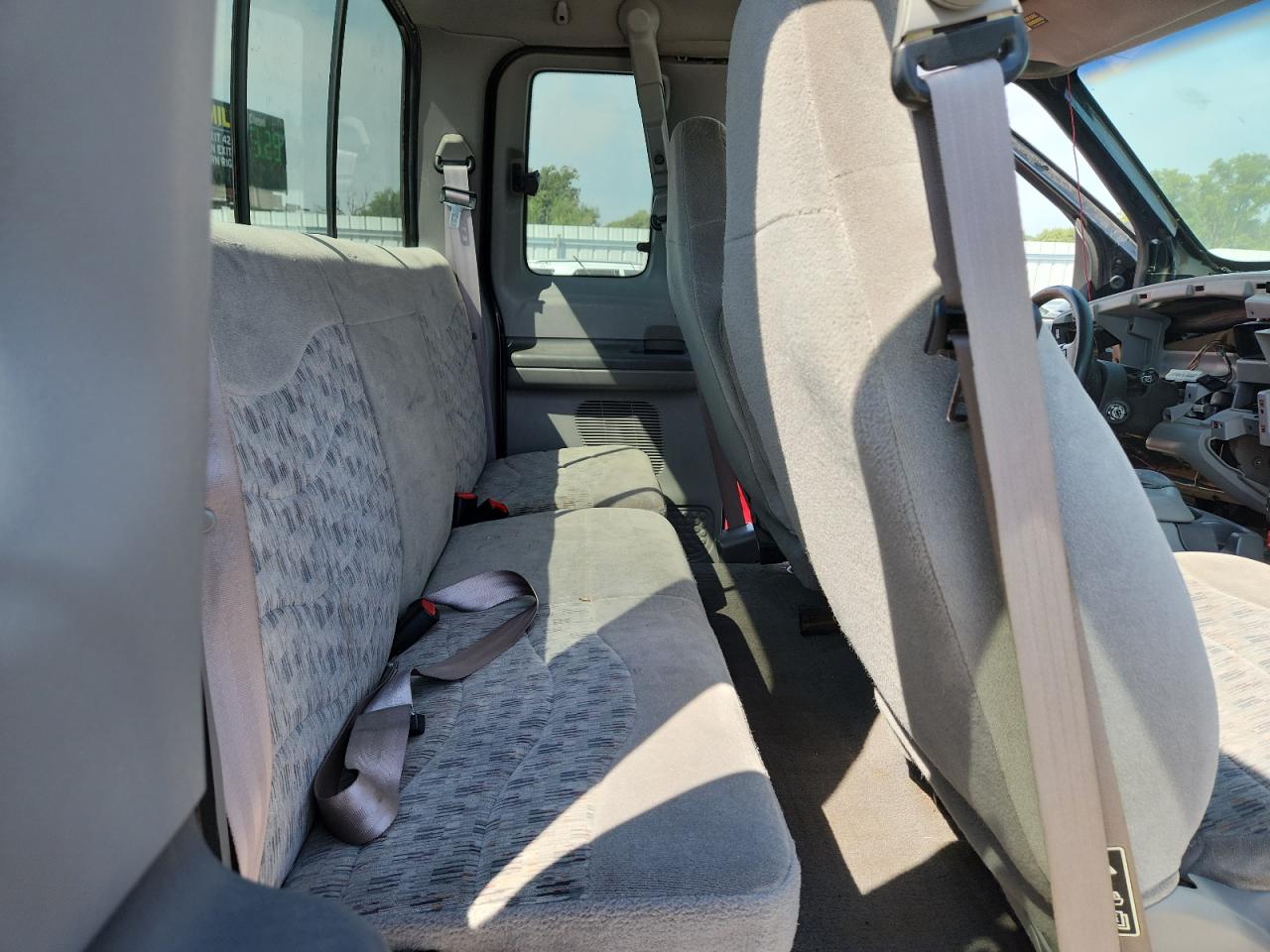 2000 Ford F250 Super Duty VIN: 1FTNX21F8YEB95067 Lot: 80664065