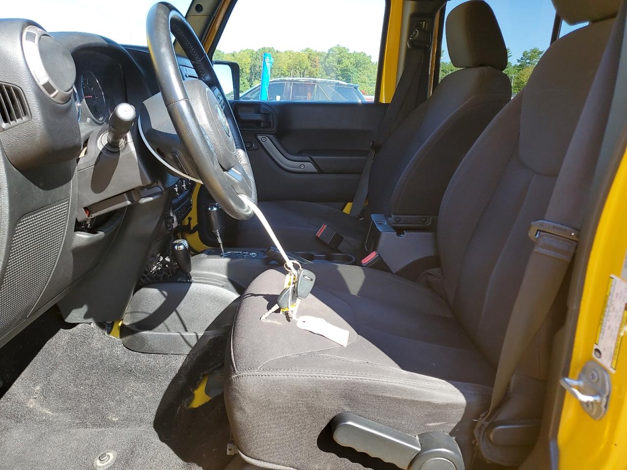 2015 Jeep Wrangler Unlimited Sport VIN: 1C4HJWDG2FL626361 Lot: 81186375