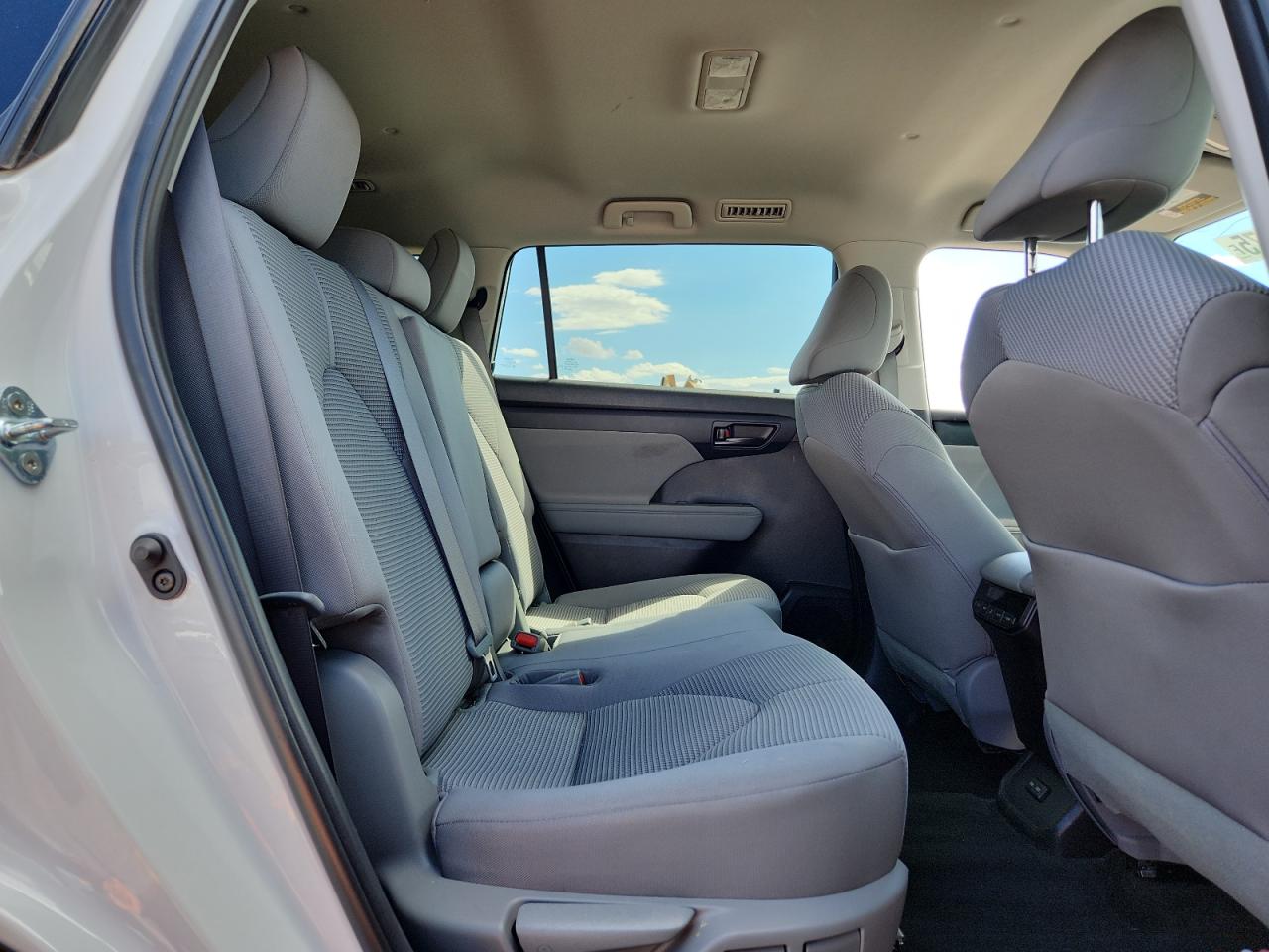 2023 Toyota Highlander Hybrid Le VIN: 5TDZARAH2PS022120 Lot: 84064675