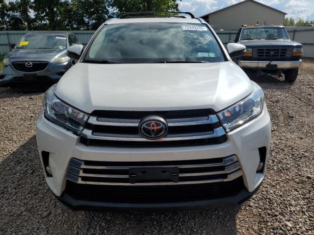  TOYOTA HIGHLANDER 2018 Белы