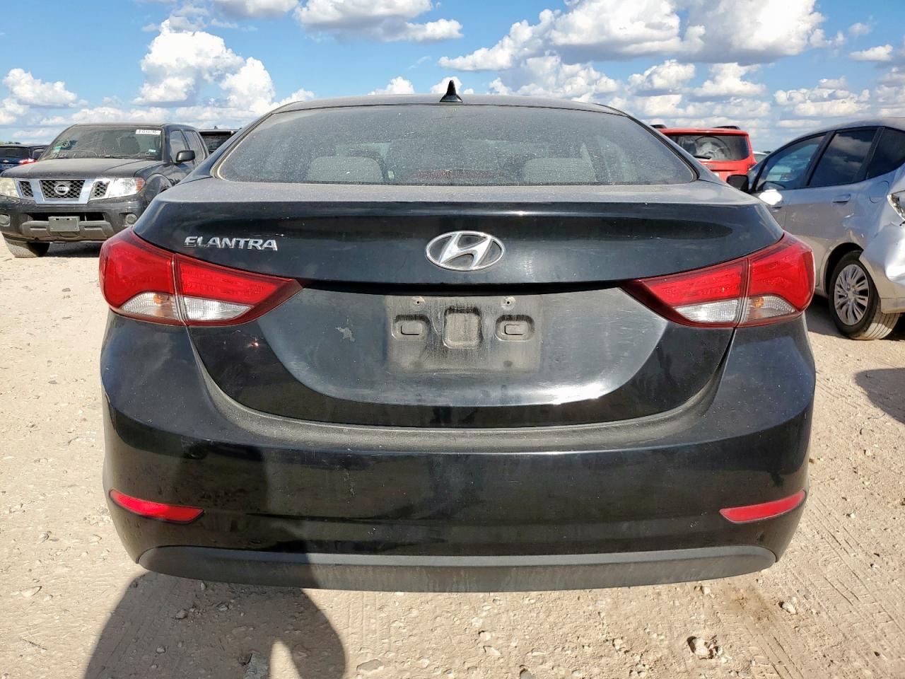 2015 Hyundai Elantra Se VIN: KMHDH4AE2FU414759 Lot: 81776945