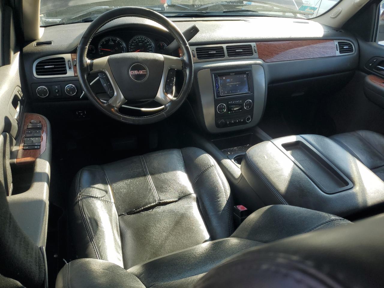 2008 GMC Sierra K1500 VIN: 2GTEK13MX81117704 Lot: 83786545