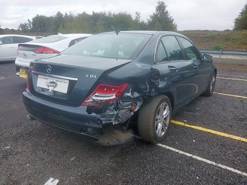 2013 MERCEDES-BENZ C220 EXECUTIVE SE CDI BLU 