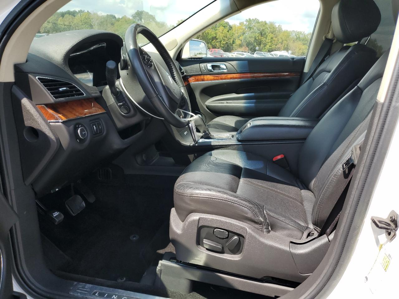 2013 Lincoln Mkt VIN: 2LMHJ5AT2DBL55276 Lot: 81213425