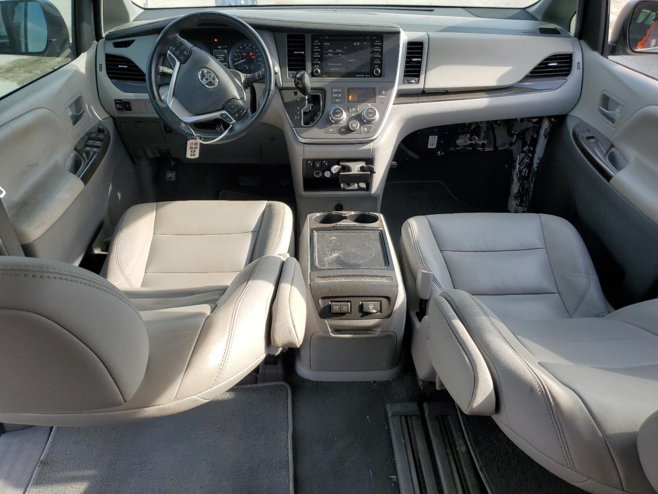 2020 Toyota Sienna Xle VIN: 5TDYZ3DC4LS028335 Lot: 84408545