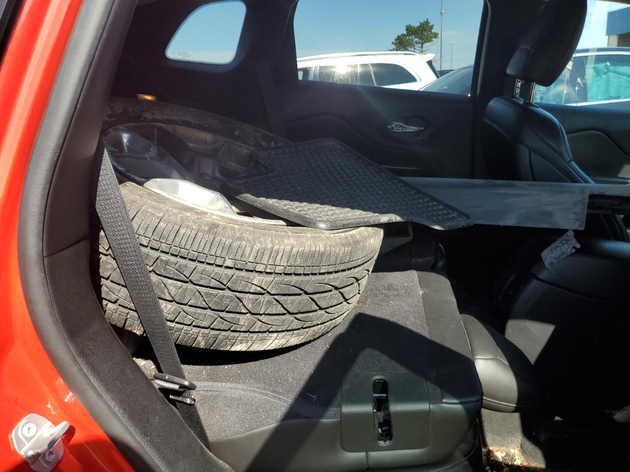 2019 Jeep Cherokee Trailhawk VIN: 1C4PJMBN4KD311728 Lot: 71515535