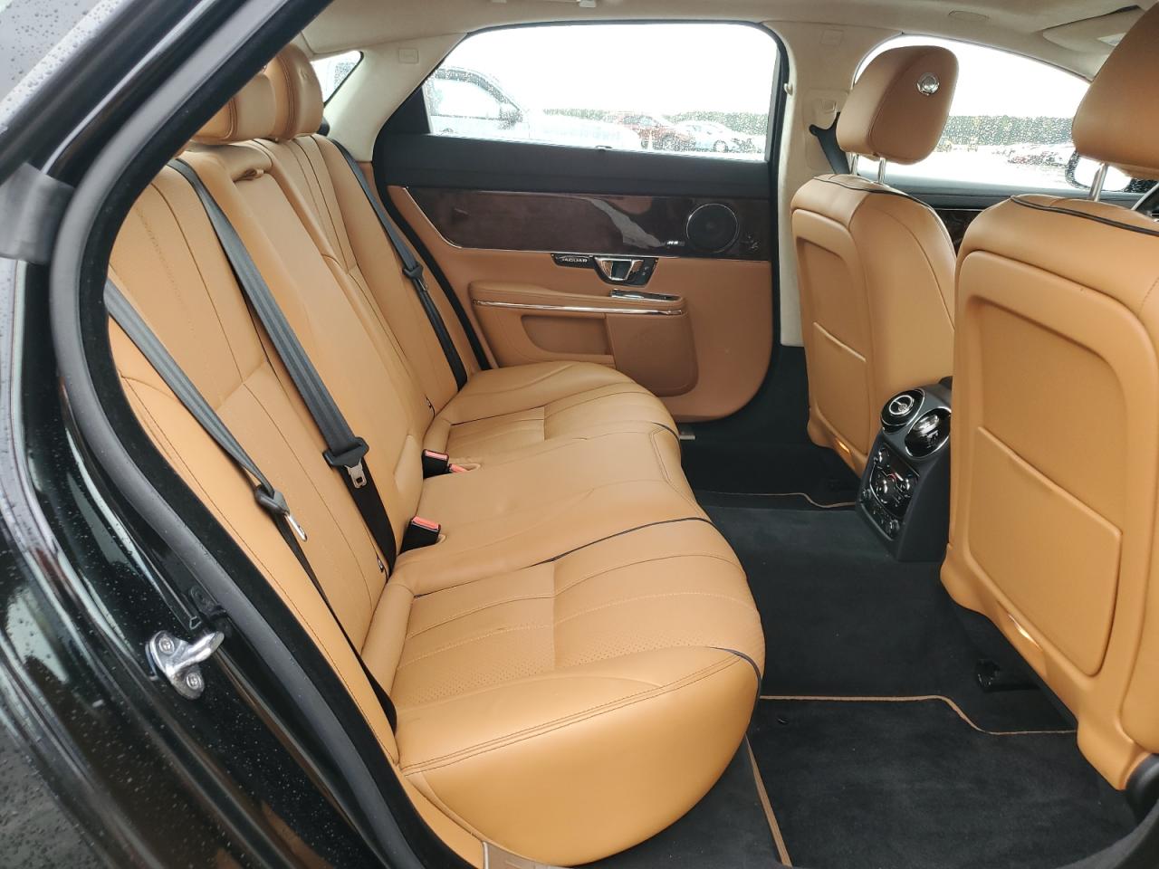 2015 Jaguar Xjl Supercharged VIN: SAJWA2GT3FMV81810 Lot: 81804865