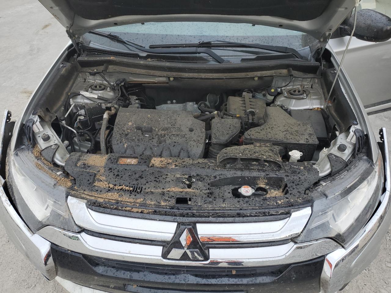 2018 Mitsubishi Outlander Se VIN: JA4AZ3A34JZ040495 Lot: 71119415