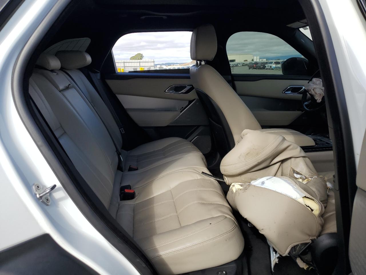 2018 Land Rover Range Rover Velar S VIN: SALYB2RV5JA756600 Lot: 71903225