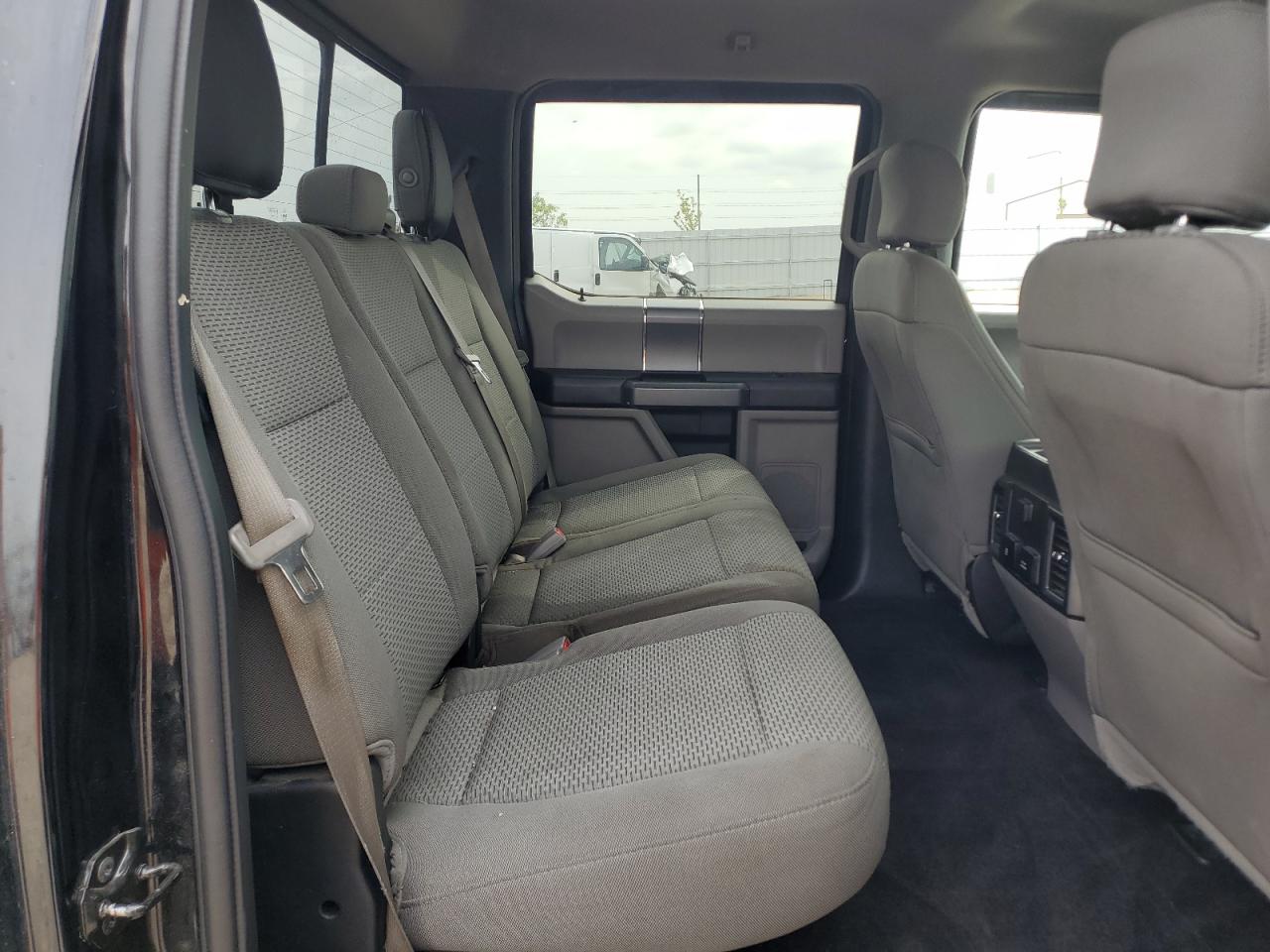 2017 Ford F150 Supercrew VIN: 1FTEW1EG9HKC15943 Lot: 81791085