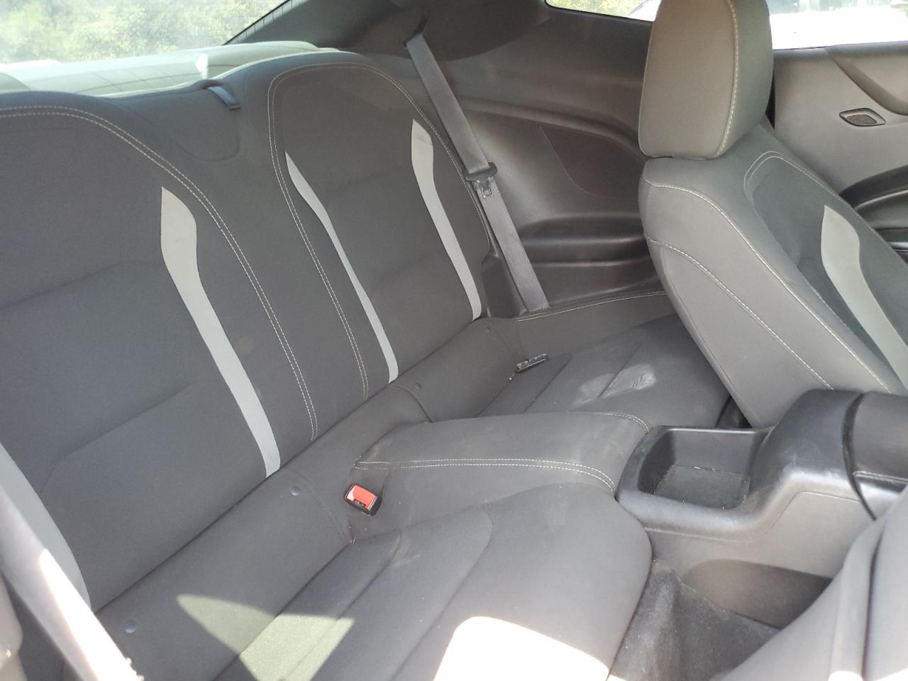 2018 Chevrolet Camaro Lt VIN: 1G1FB1RS7J0110147 Lot: 70196105