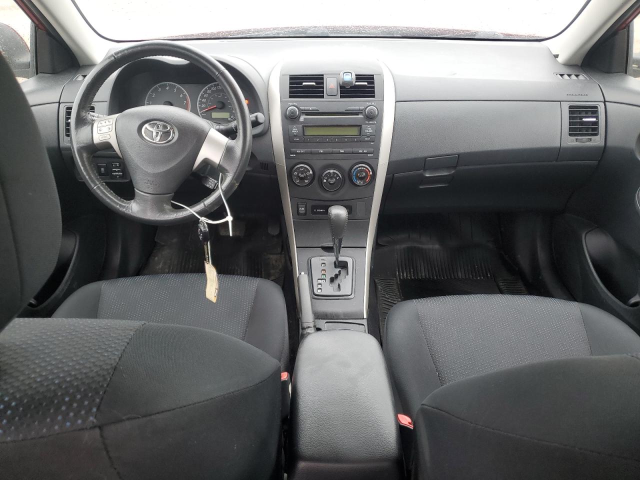 2010 Toyota Corolla Base VIN: 2T1BU4EEXAC196352 Lot: 81625045