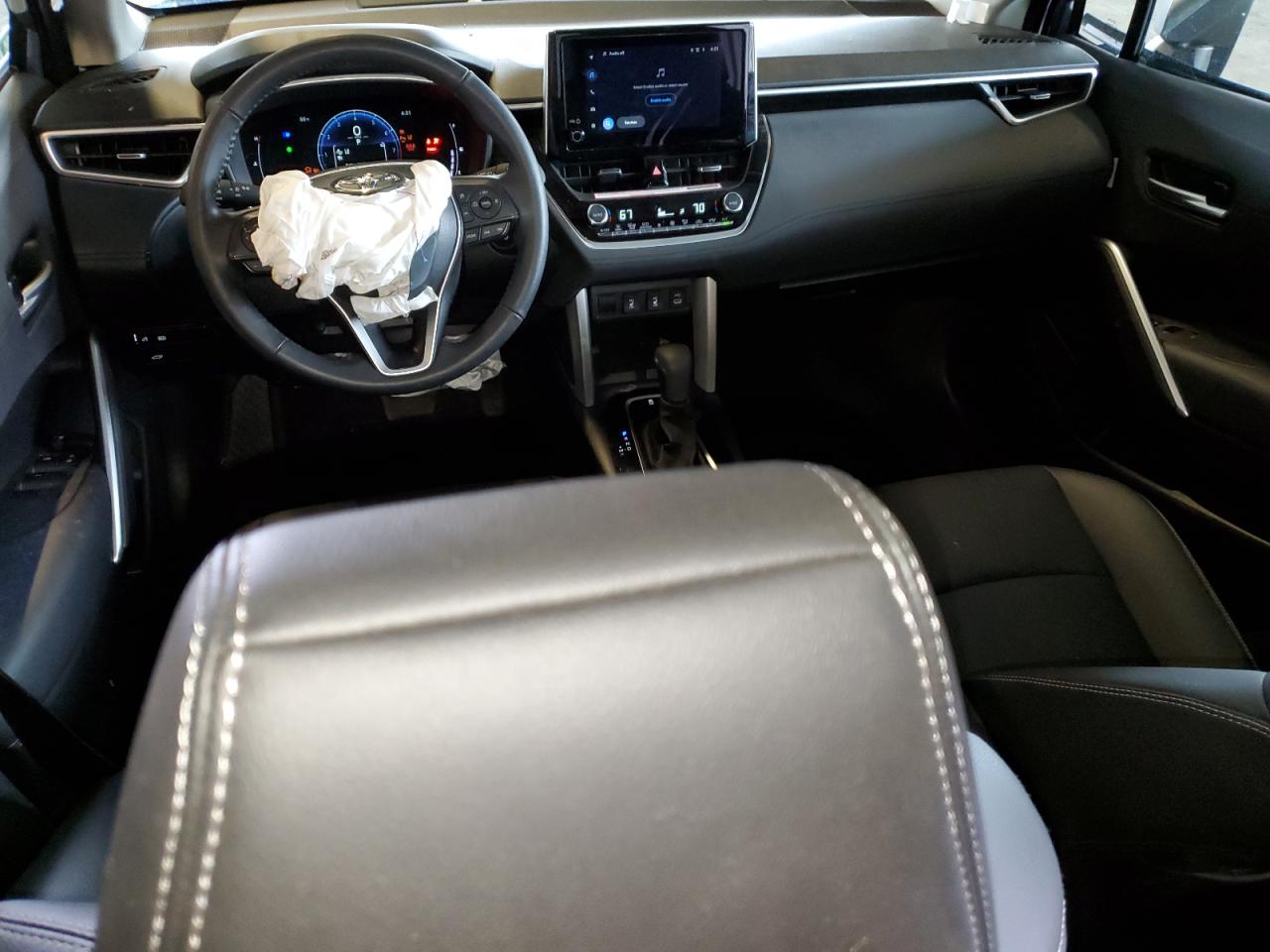 2024 Toyota Corolla Cross Xle VIN: 7MUDAAAG8RV083399 Lot: 80332125