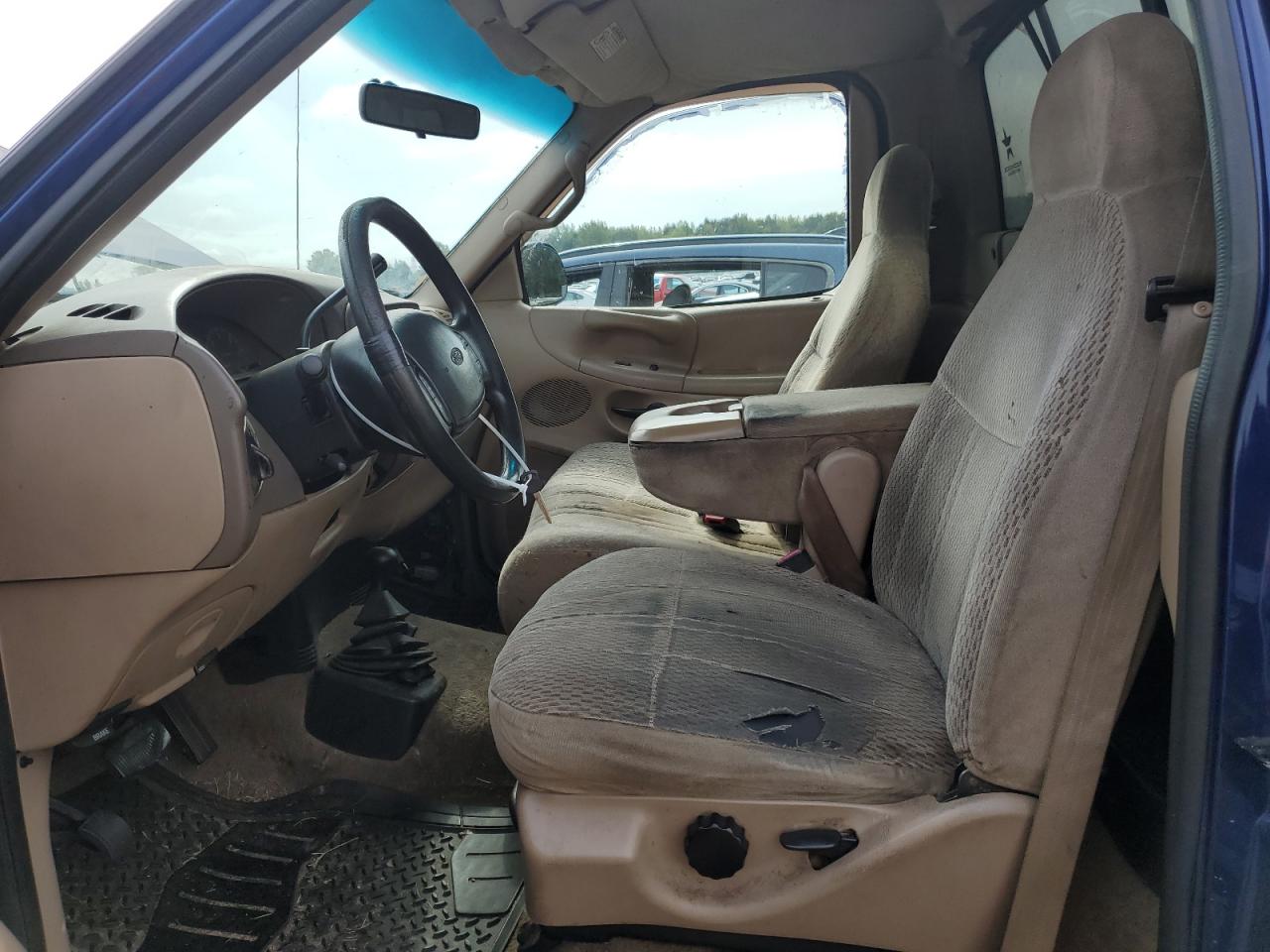 1998 Ford F150 VIN: 2FTZF08W6WCB16383 Lot: 81642205