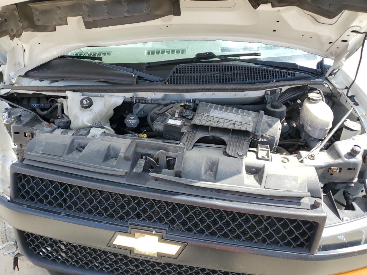 2018 Chevrolet Express G2500 VIN: 1GCWGAFG9J1339867 Lot: 83812455