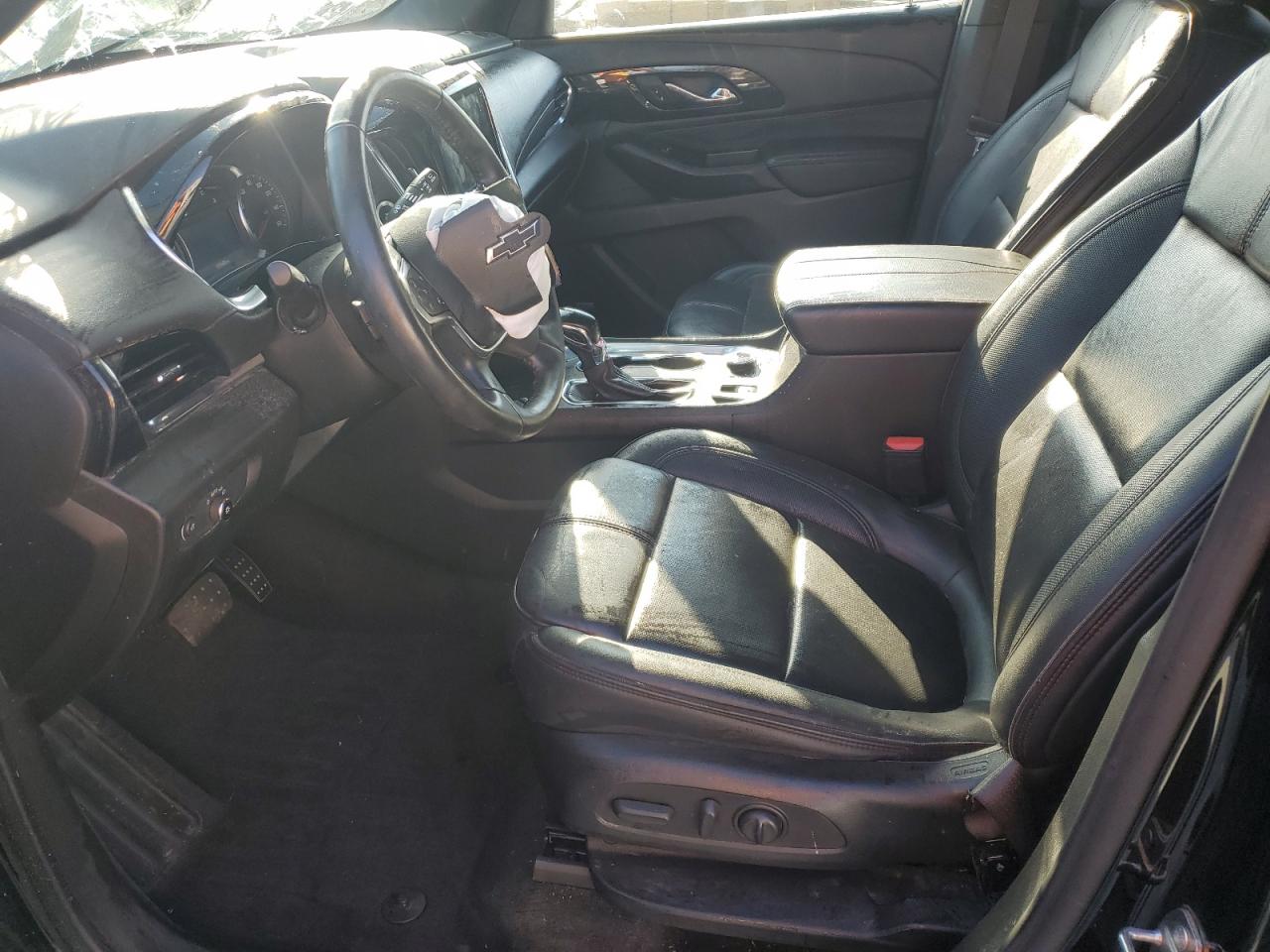 2022 Chevrolet Traverse Rs VIN: 1GNEVJKW3NJ185037 Lot: 81604735