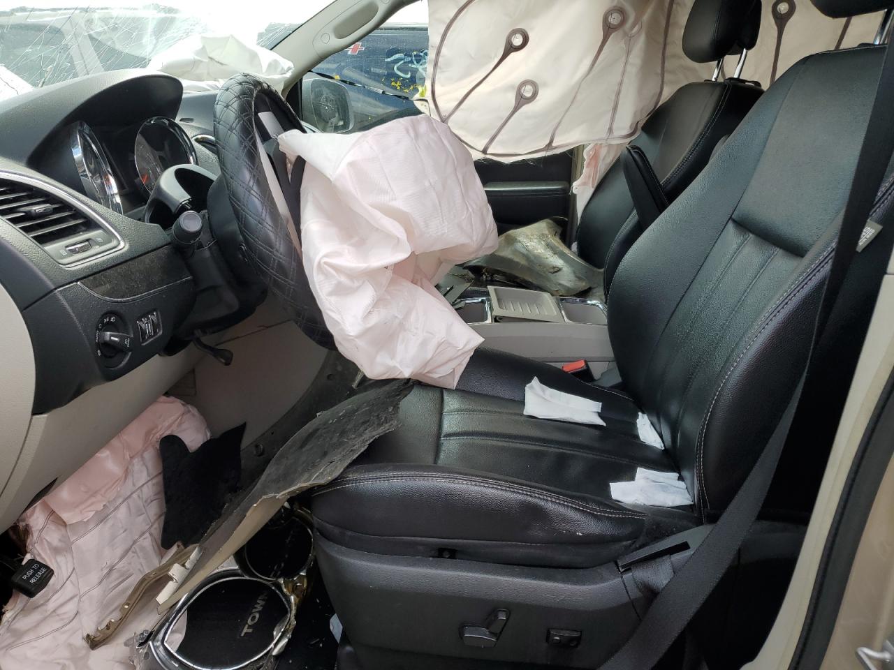 2014 Chrysler Town & Country Touring VIN: 2C4RC1BG1ER325887 Lot: 71209305