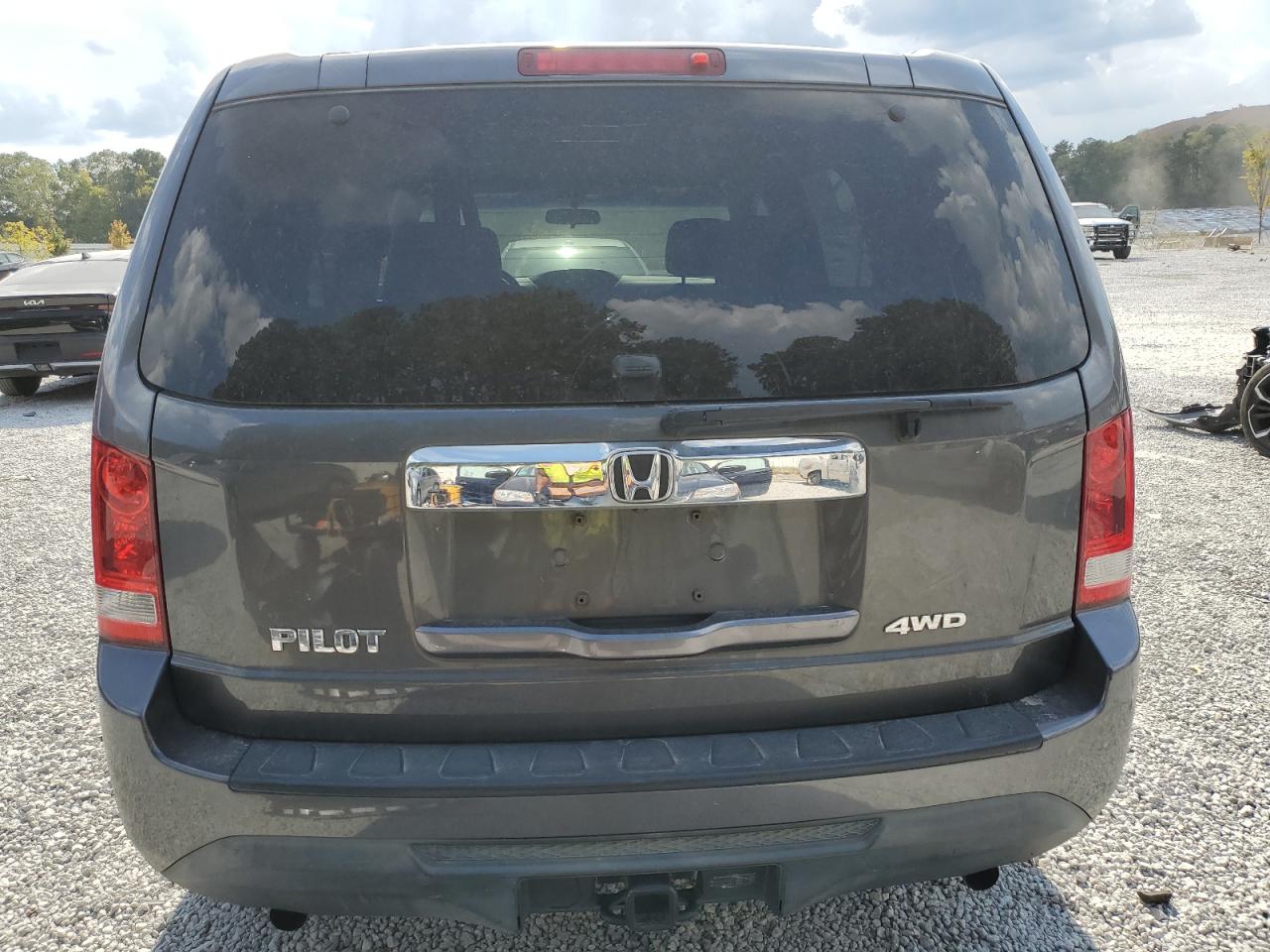 2014 Honda Pilot Lx VIN: 5FNYF4H22EB018121 Lot: 80686575