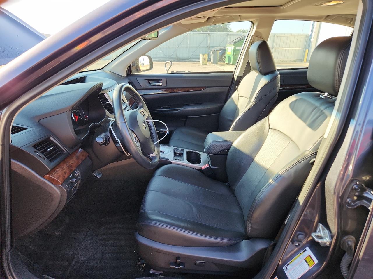 2013 Subaru Legacy 2.5I Limited VIN: 4S3BMBL61D3016091 Lot: 81786375