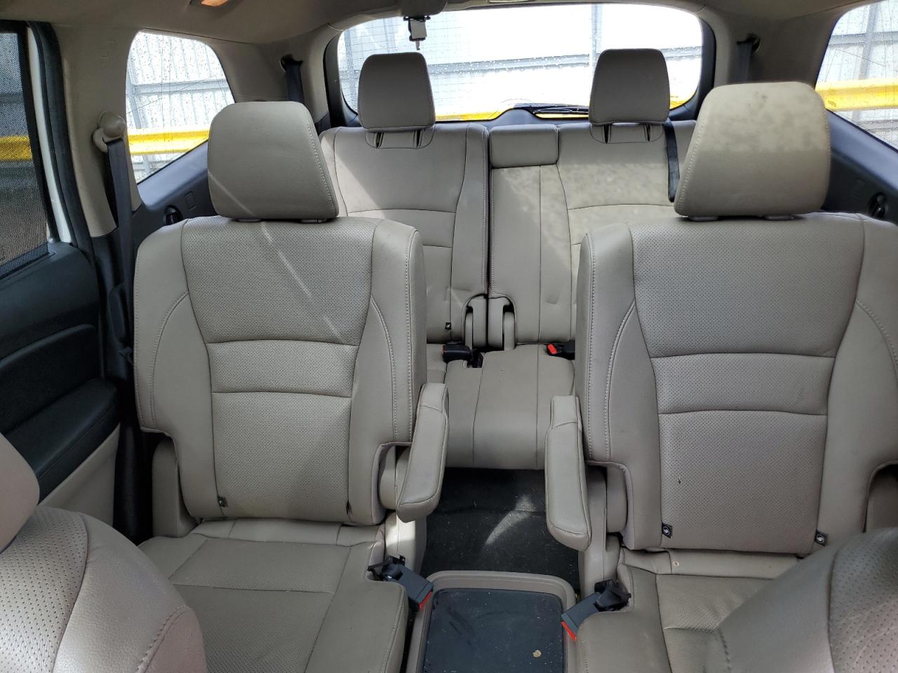 2016 Honda Pilot Elite VIN: 5FNYF6H09GB101946 Lot: 81209865