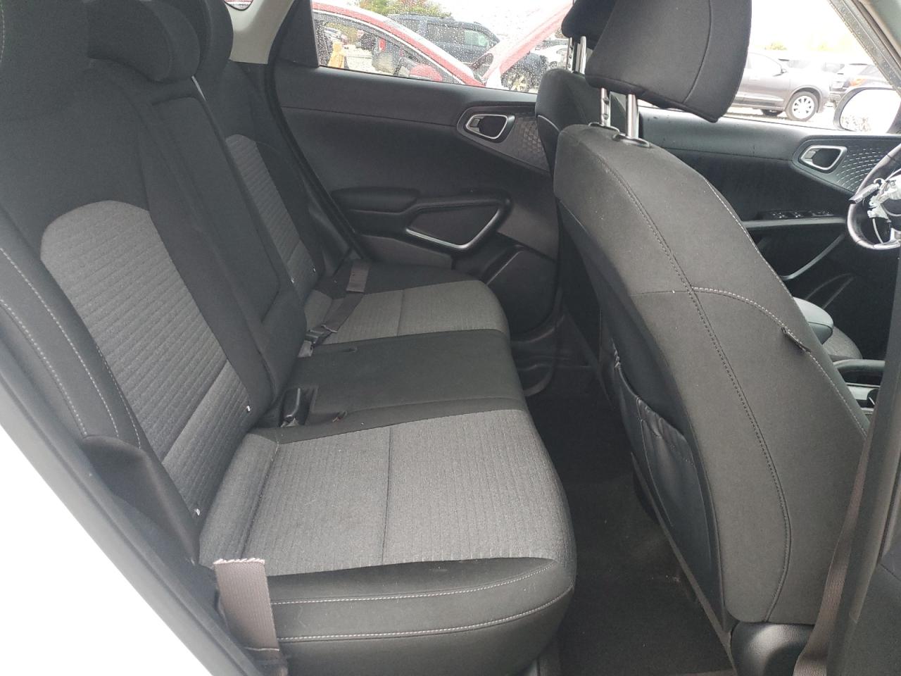 2022 Kia Soul Ex VIN: KNDJ33AU1N7803722 Lot: 81669825