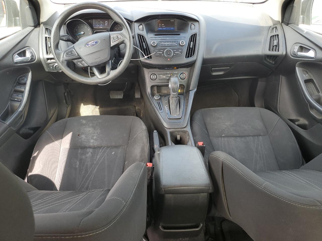 2017 Ford Focus Se VIN: 1FADP3F24HL300454 Lot: 82086235