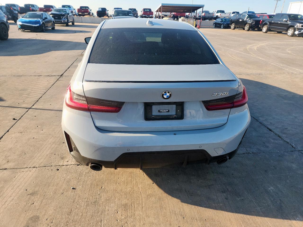 2023 BMW 330I VIN: 3MW69FF05P8D29302 Lot: 81690055