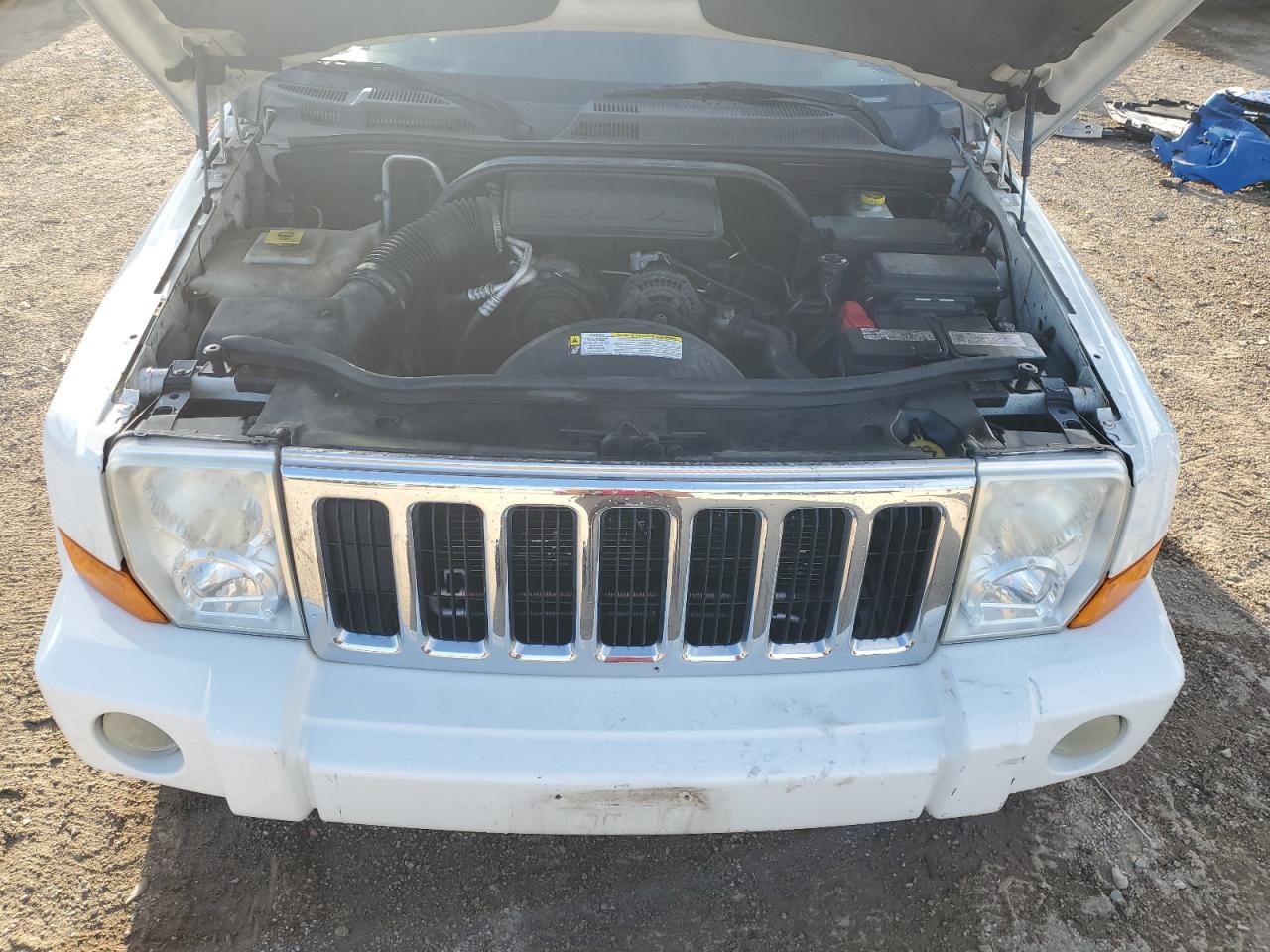 2009 Jeep Commander Sport VIN: 1J8HG48K79C541353 Lot: 83828235