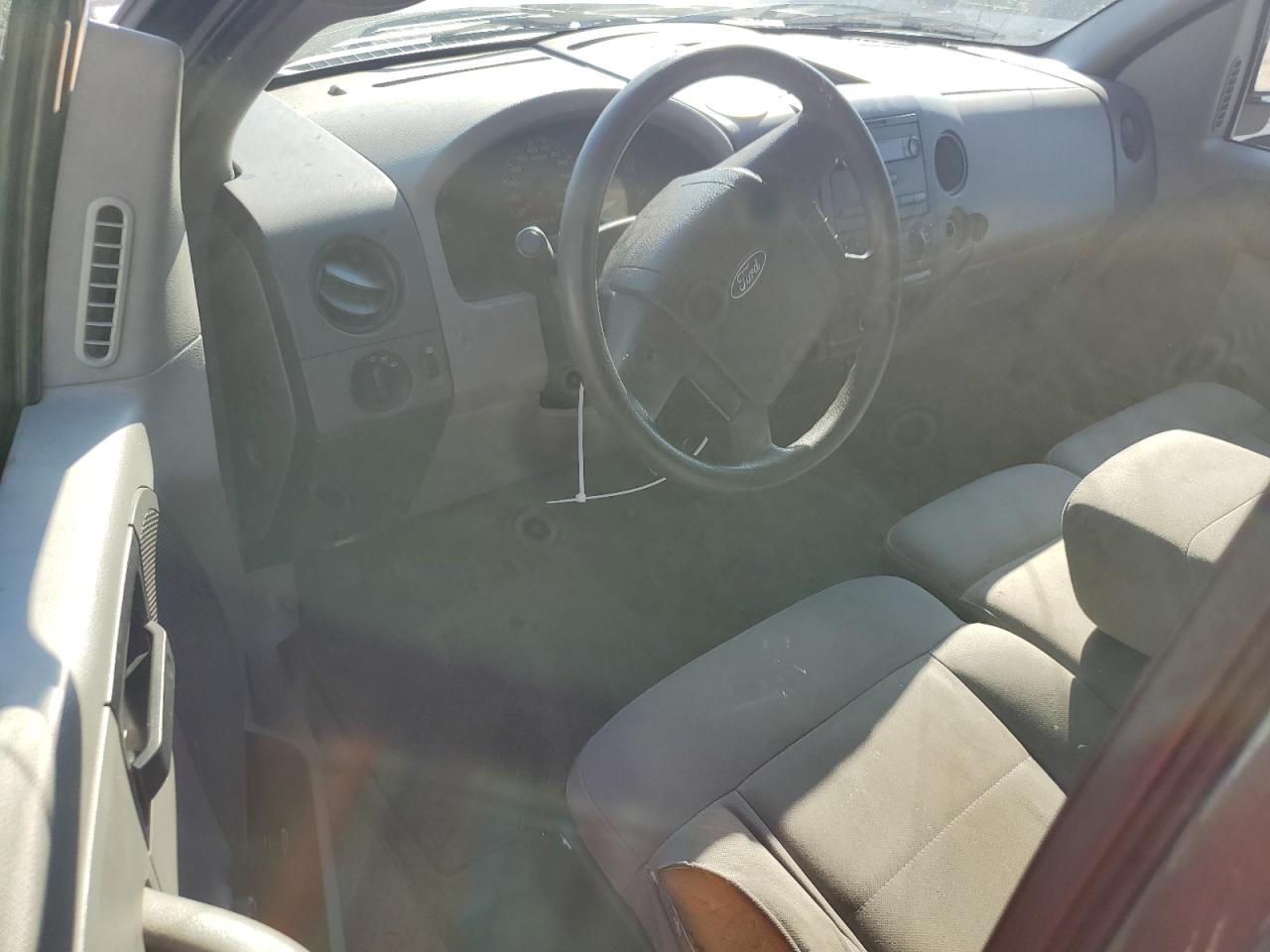 2006 Ford F150 VIN: 1FTRF122X6NB86586 Lot: 80263775