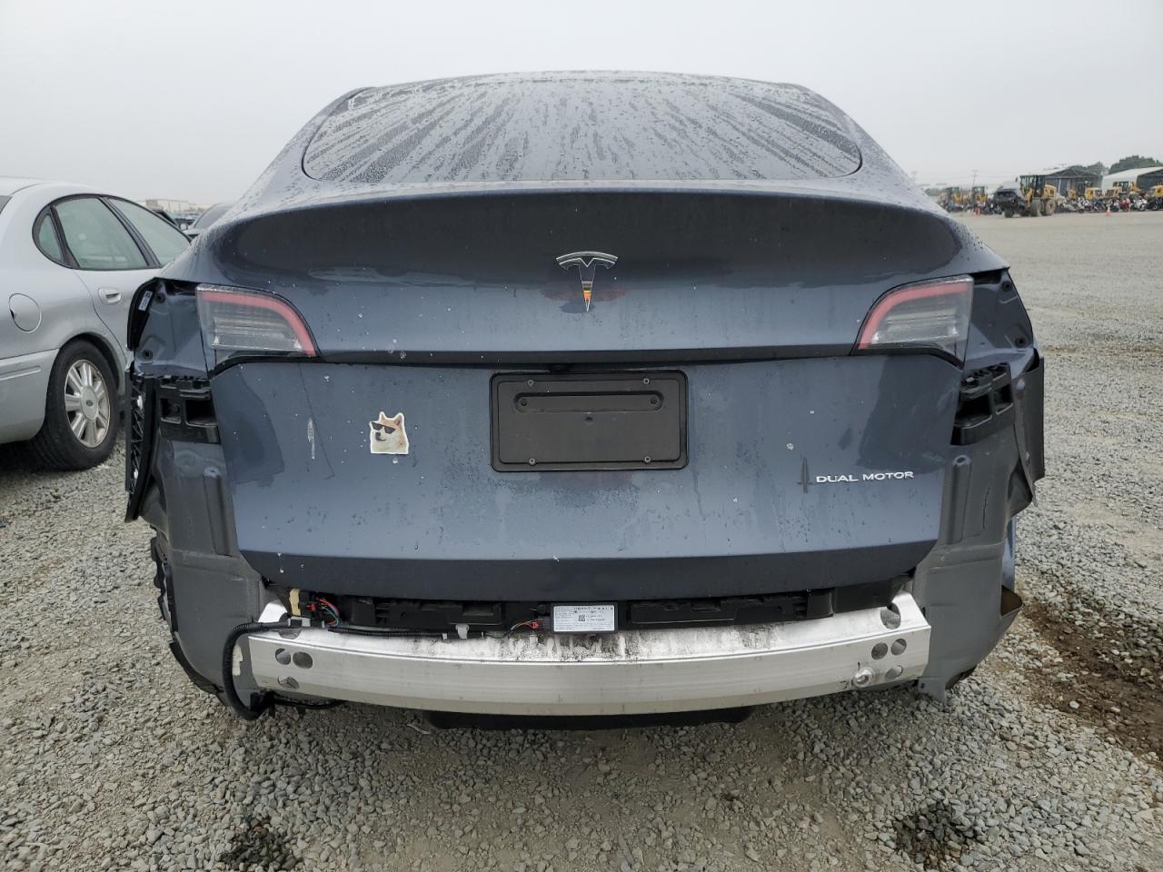 2023 Tesla Model Y VIN: 7SAYGDEE9PA208786 Lot: 82042775