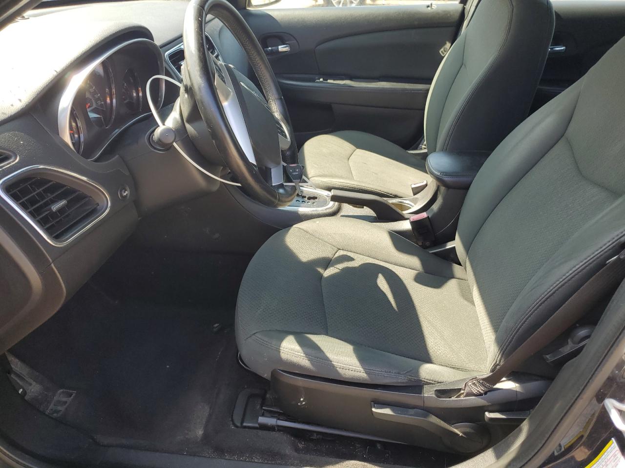 2011 Chrysler 200 Touring VIN: 1C3BC1FBXBN583959 Lot: 71251265