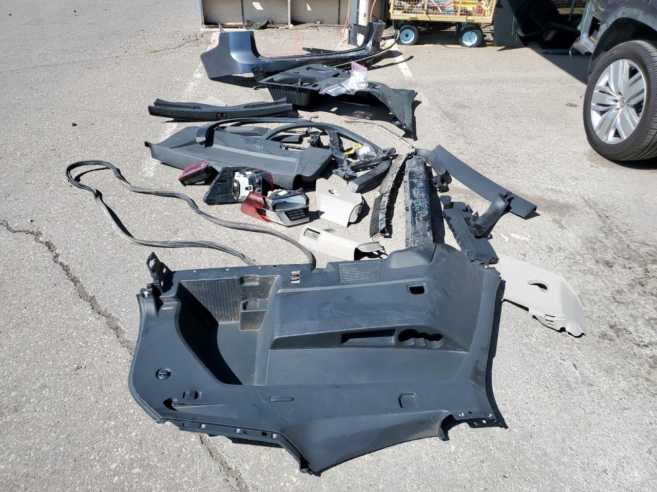 2020 Volkswagen Atlas Sel VIN: 1V2EP2CAXLC500797 Lot: 84025845