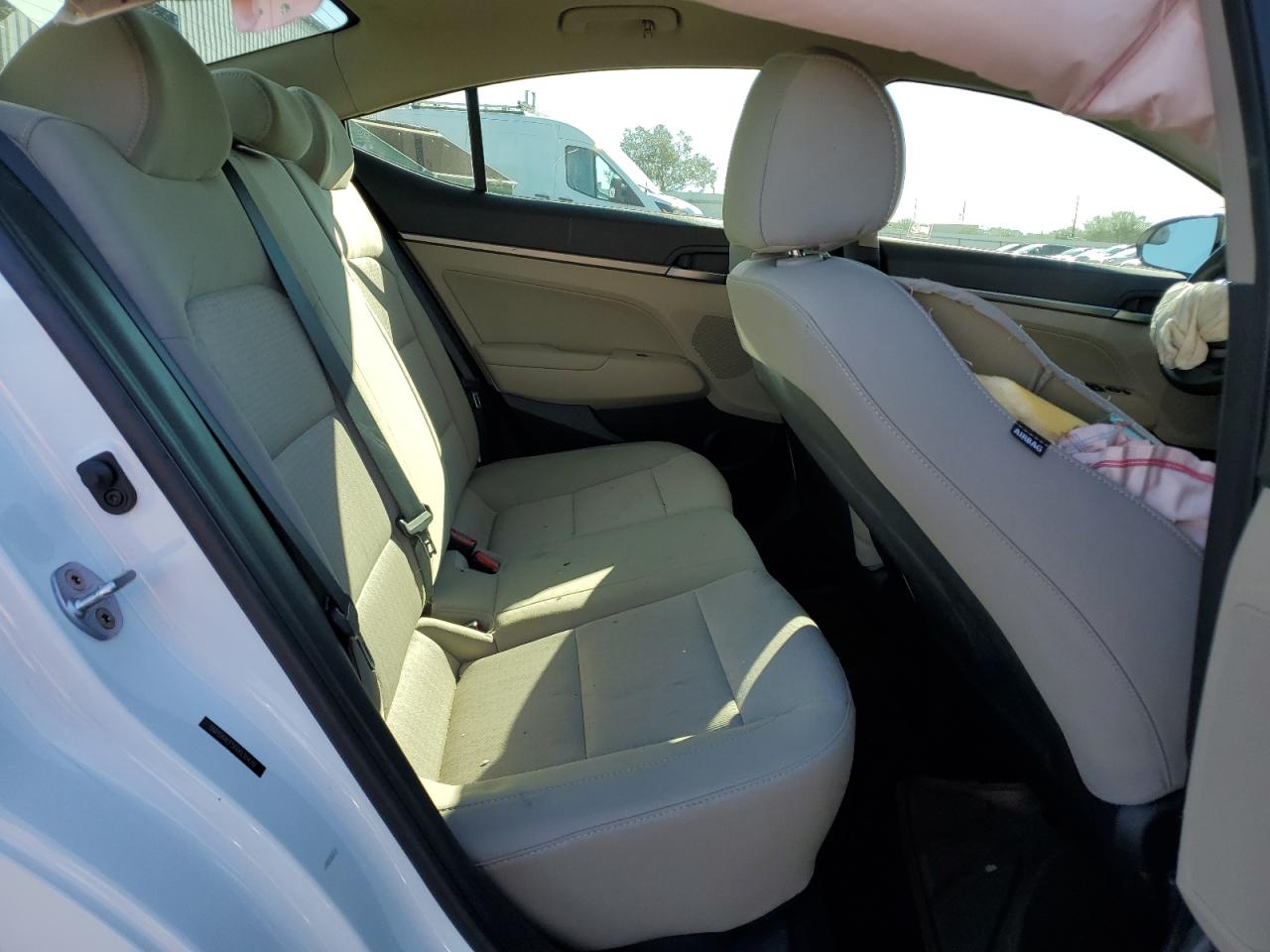 2017 Hyundai Elantra Se VIN: 5NPD84LF5HH030420 Lot: 83760325