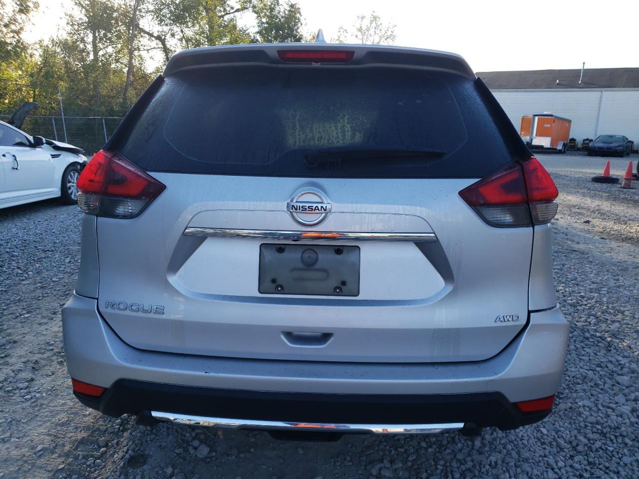 2017 Nissan Rogue S VIN: KNMAT2MV2HP537890 Lot: 84619315