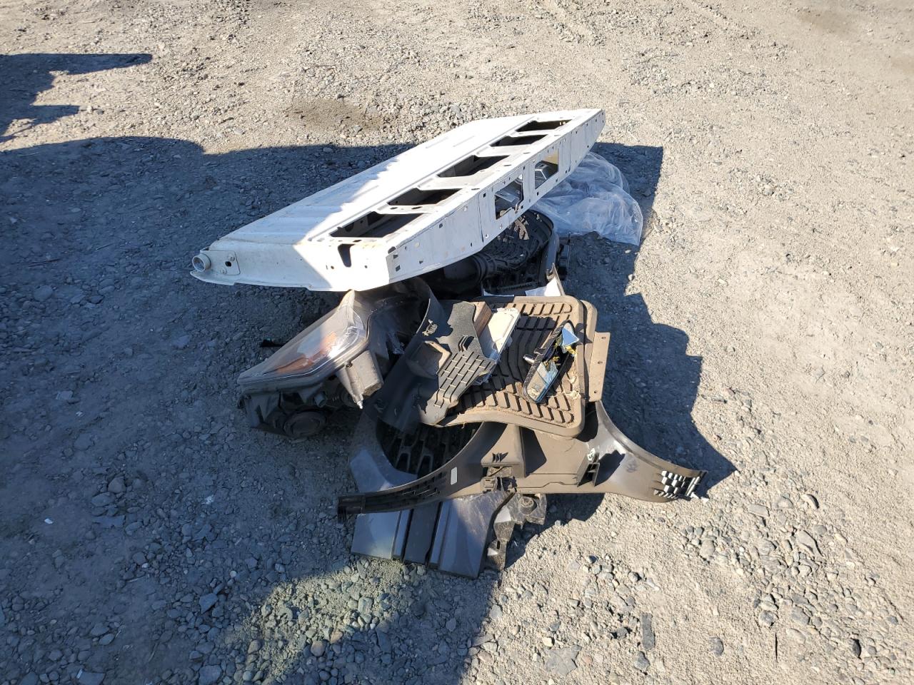 2023 Ford F150 Supercrew VIN: 1FTFW1E53PFA98192 Lot: 84056415