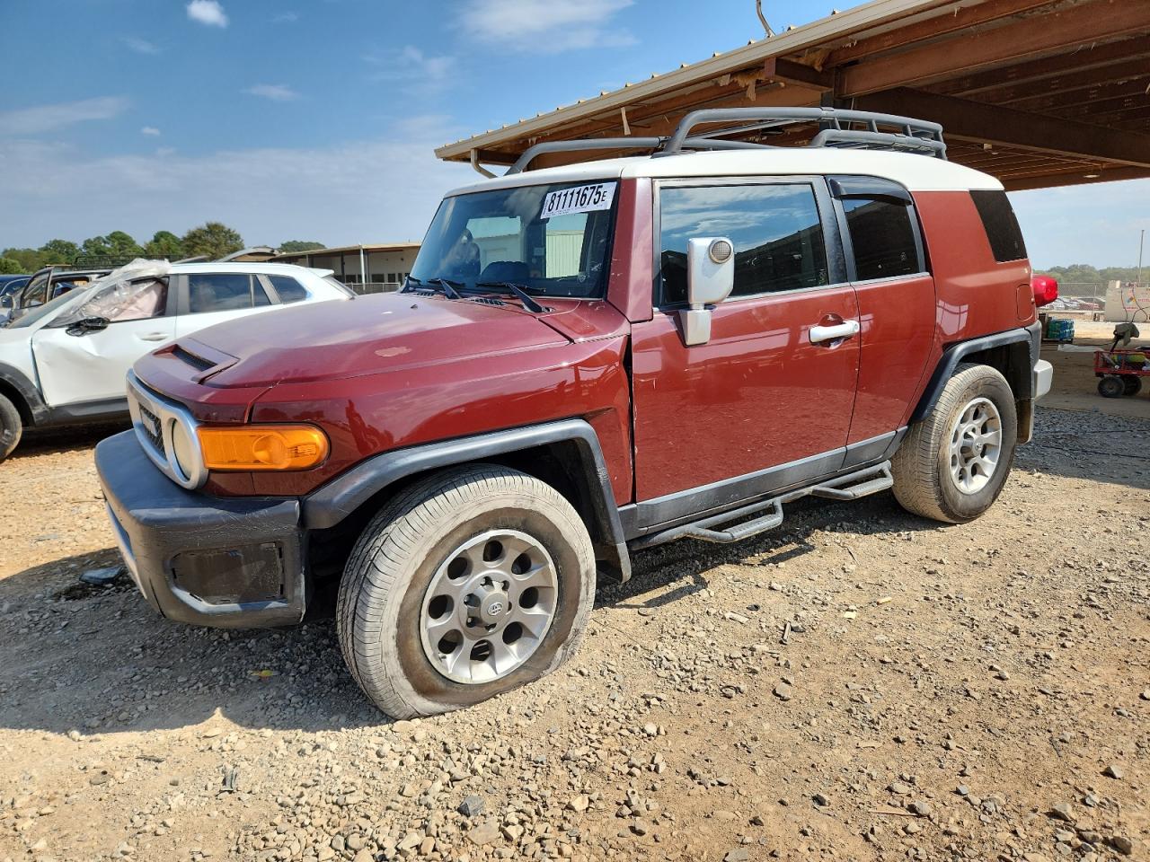 TOYOTA FJ CRUISER 2011. Lot# 81111675. VIN JTEZU4BF6BK011642. Photo 1